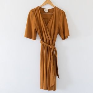 Moon River Mustard Colored Dress Size Medium